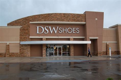 designer shoes houston tx.